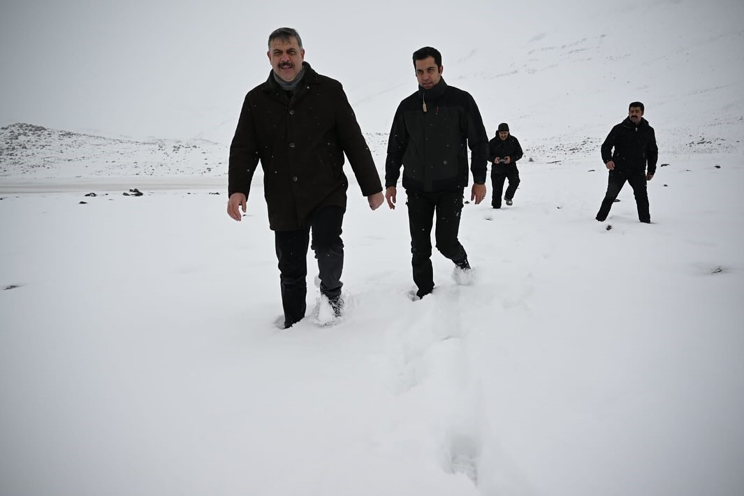 Kar üzerinde off-road yapan ekipler nefes kesti