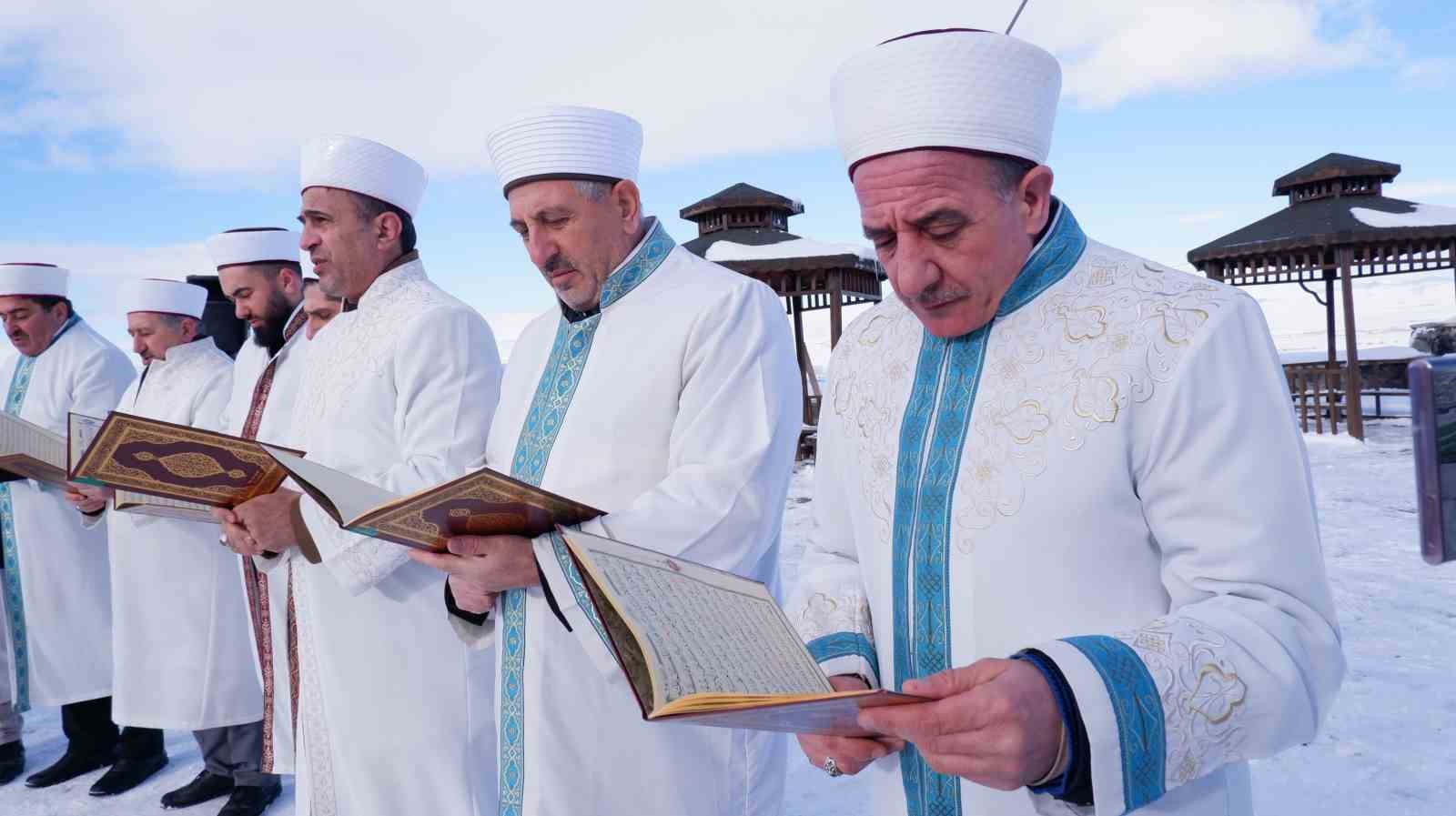 Erzurum’da 500 yıllık kadim bir gelenek: 1001 Hatim başladı