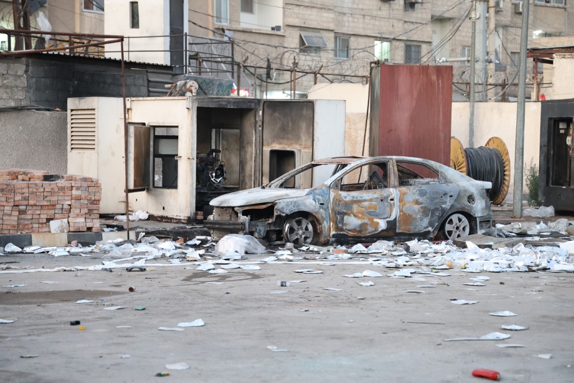 Şam'da İran ve Hizbullah tarafından kullanılan karargahta 20'den fazla ceset bulundu