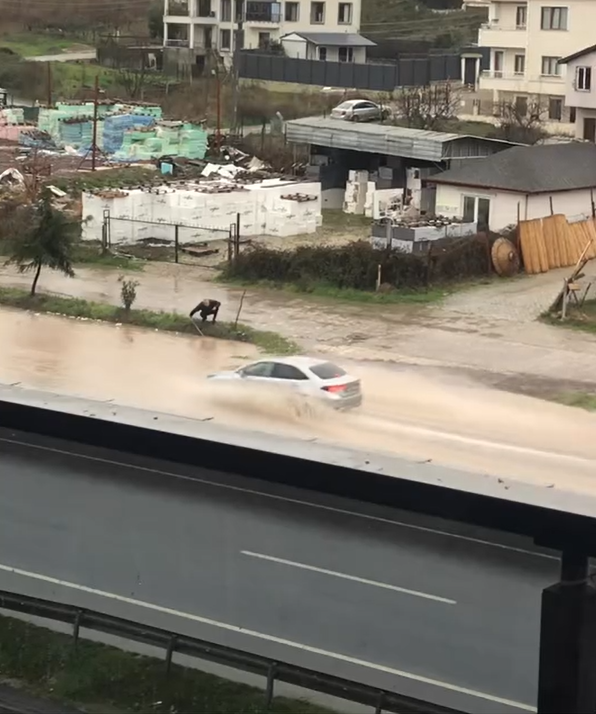 Yalova’da duyarlı vatandaş facianın önüne geçti