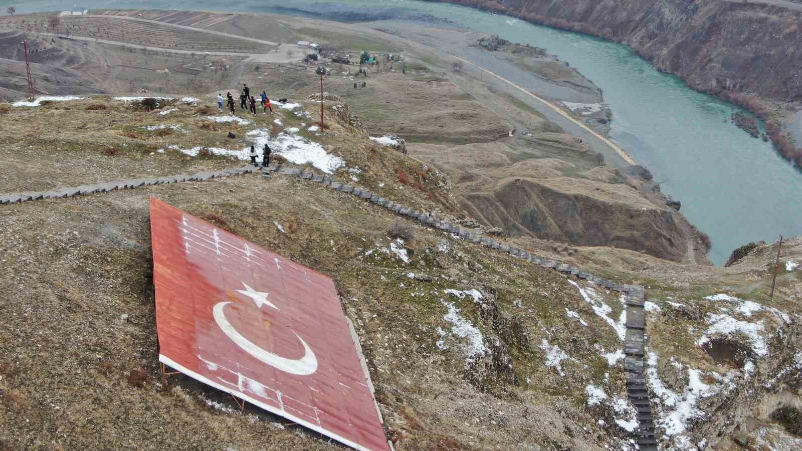 Dağların zirvesinden madalya kürsüsüne