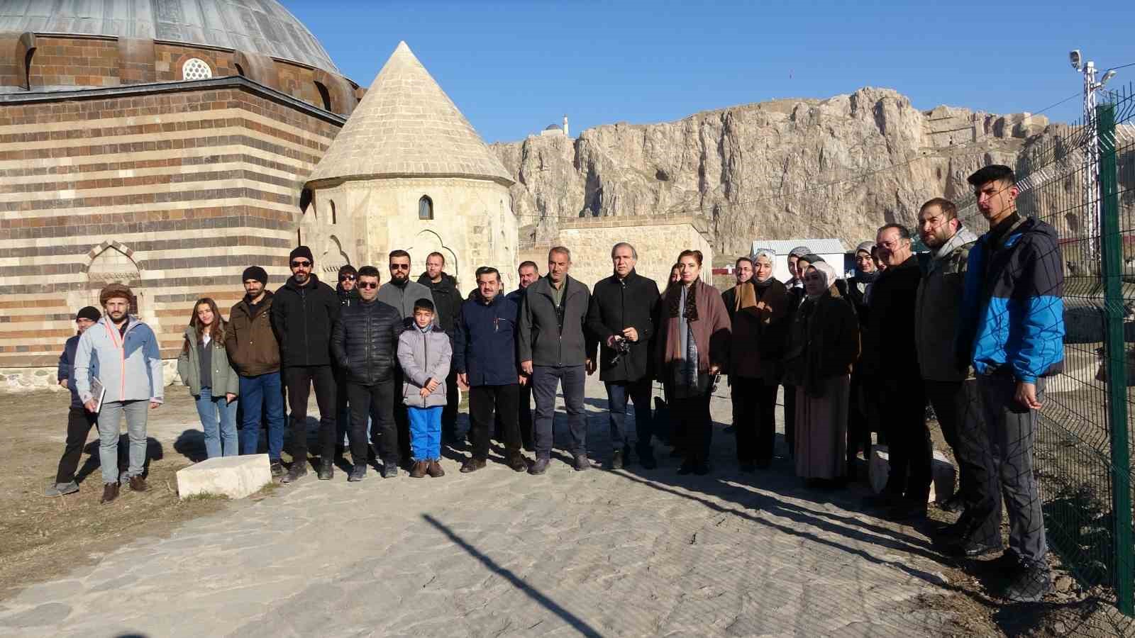 Eski Van Şehri’nde geçmişin izlerine yolculuk