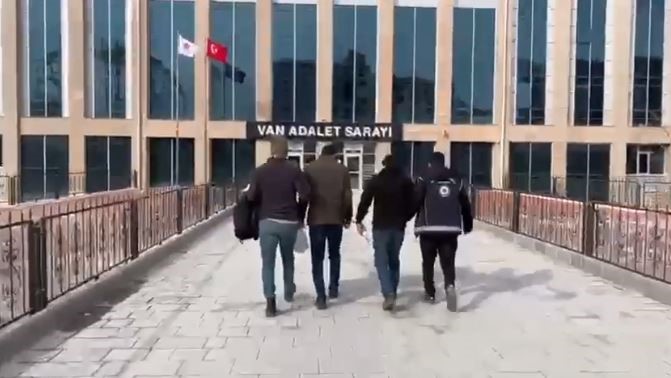 Van’da 5 organizatör tutuklandı