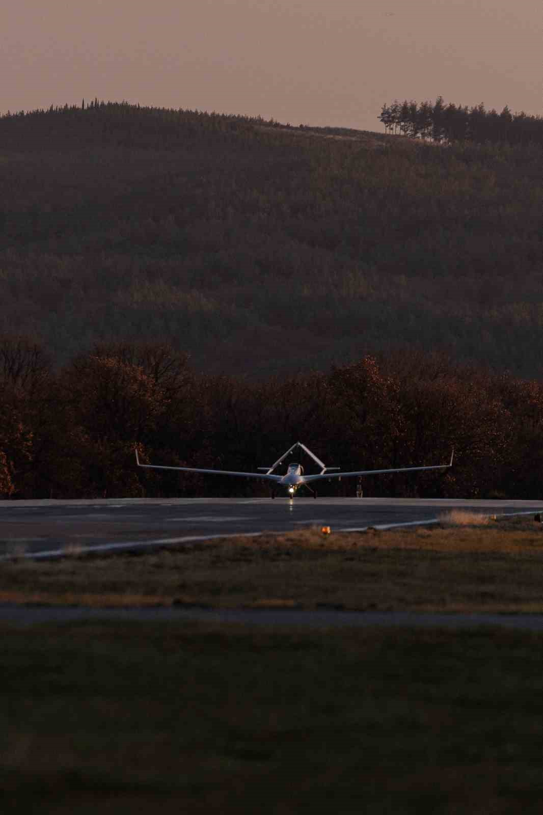 Yapay zeka ve turbo motorla güçlenen Bayraktar TB2T-AI SİHA gökyüzünde