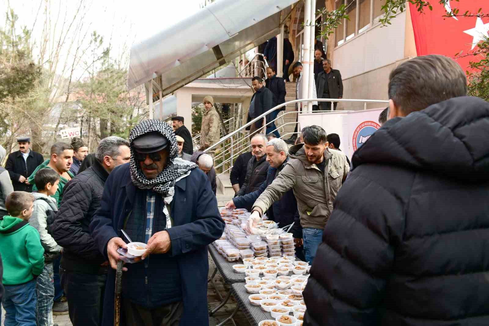 Van’daki çığ felaketinde hayatını kaybedenler anıldı