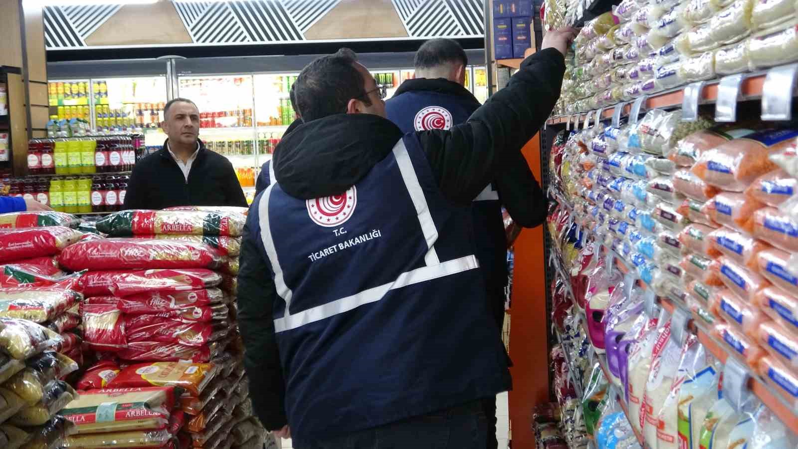 Van’da Ramazan ayı öncesi market denetimi