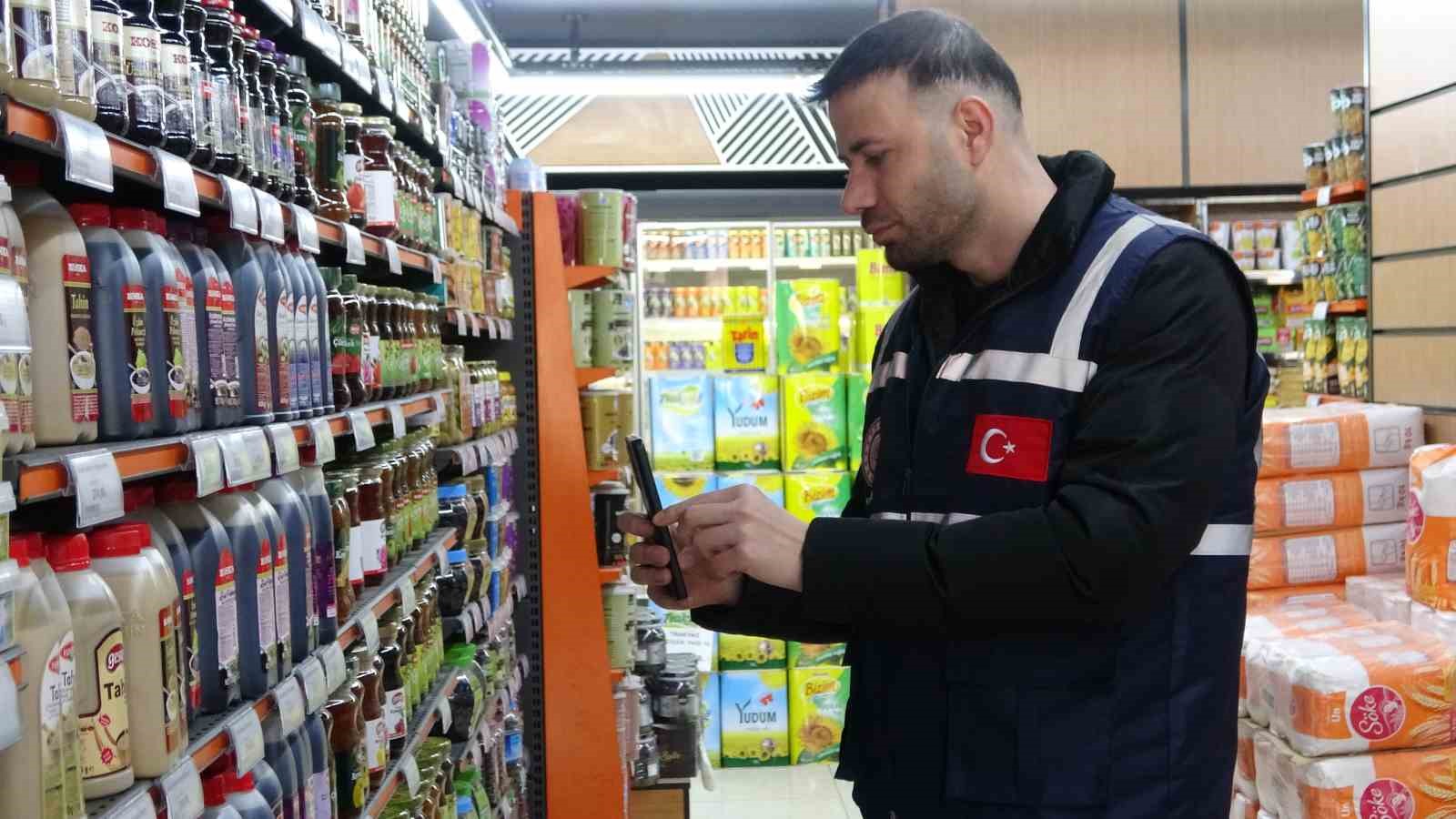 Van’da Ramazan ayı öncesi market denetimi