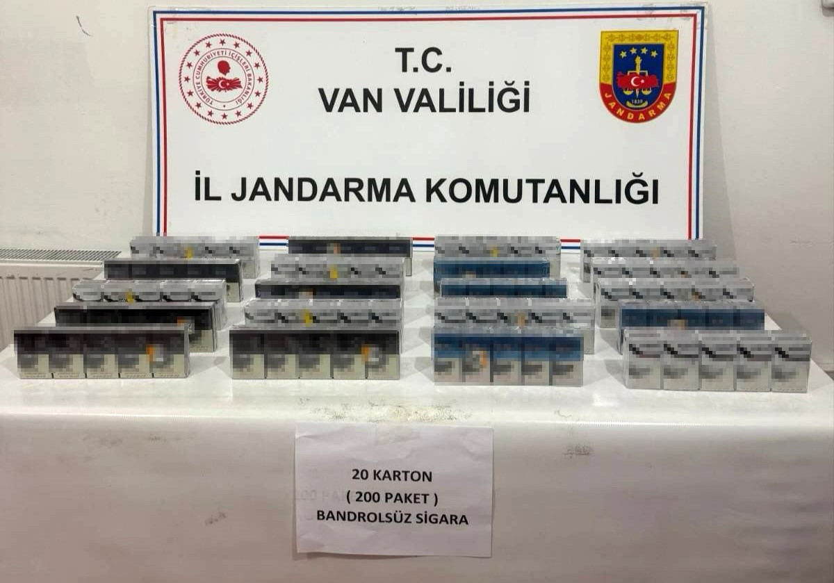 Van’da bin 340 paket kaçak sigara ele geçirildi